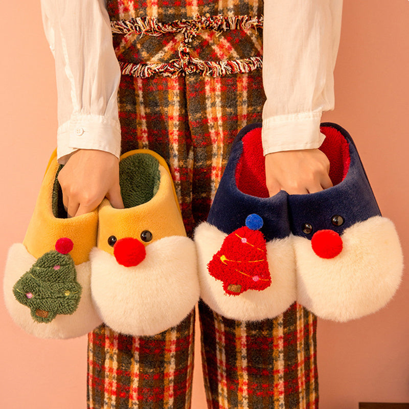 Pantuflas Navideñas con Santa Claus y Árbol de Navidad